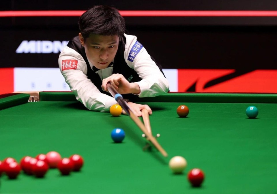 敌环伺的情 敌环伺的情