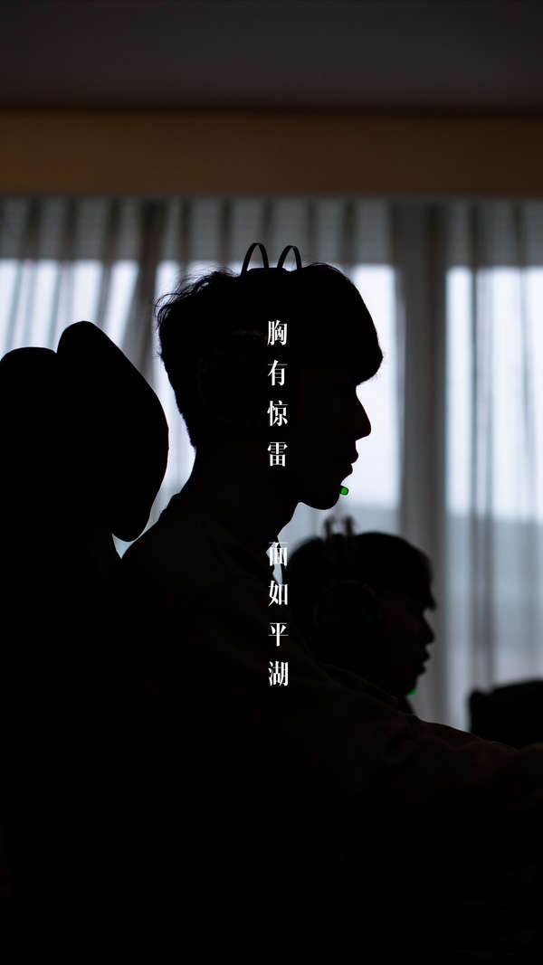 她在比赛中 她在比赛中