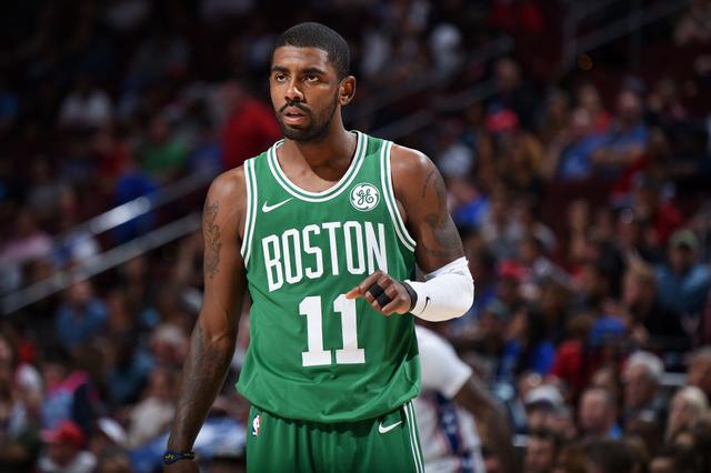 更为她的坚 更为她的坚