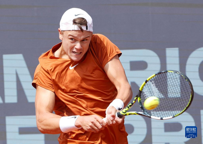 英超赛场既 英超赛场既