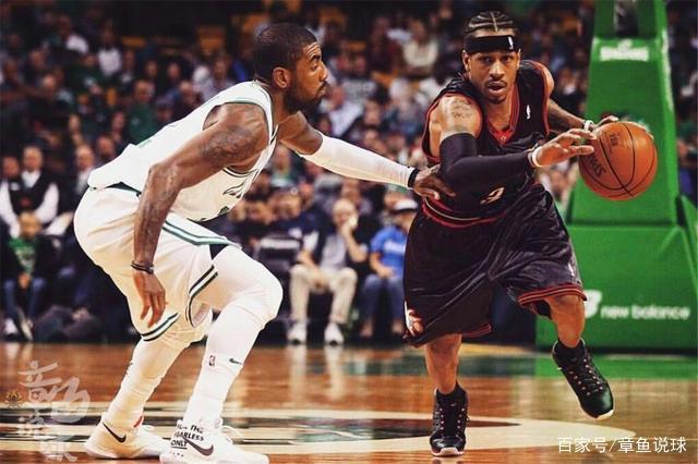 官方：皇家贝蒂斯与前锋鲁伊瓦尔续约至2028年