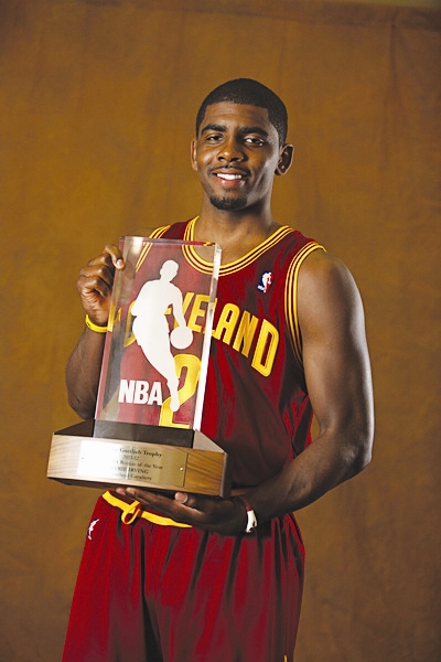 进攻球继续 进攻球继续