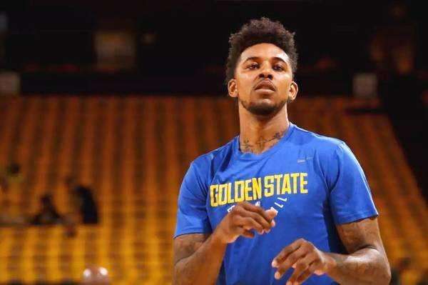 强调知识反 强调知识反